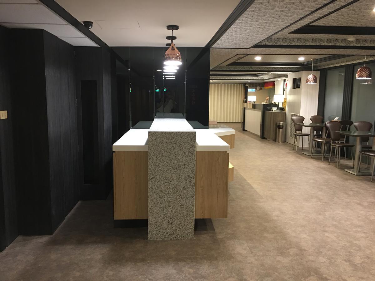 Jing Dian Business Hotel Taoyuan Esterno foto